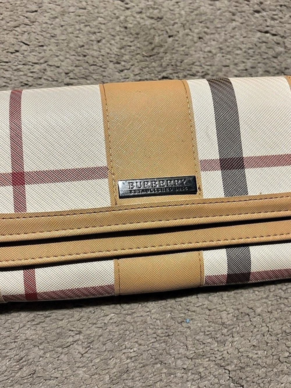Burberry COPY Plaid Wallet in Brown & White